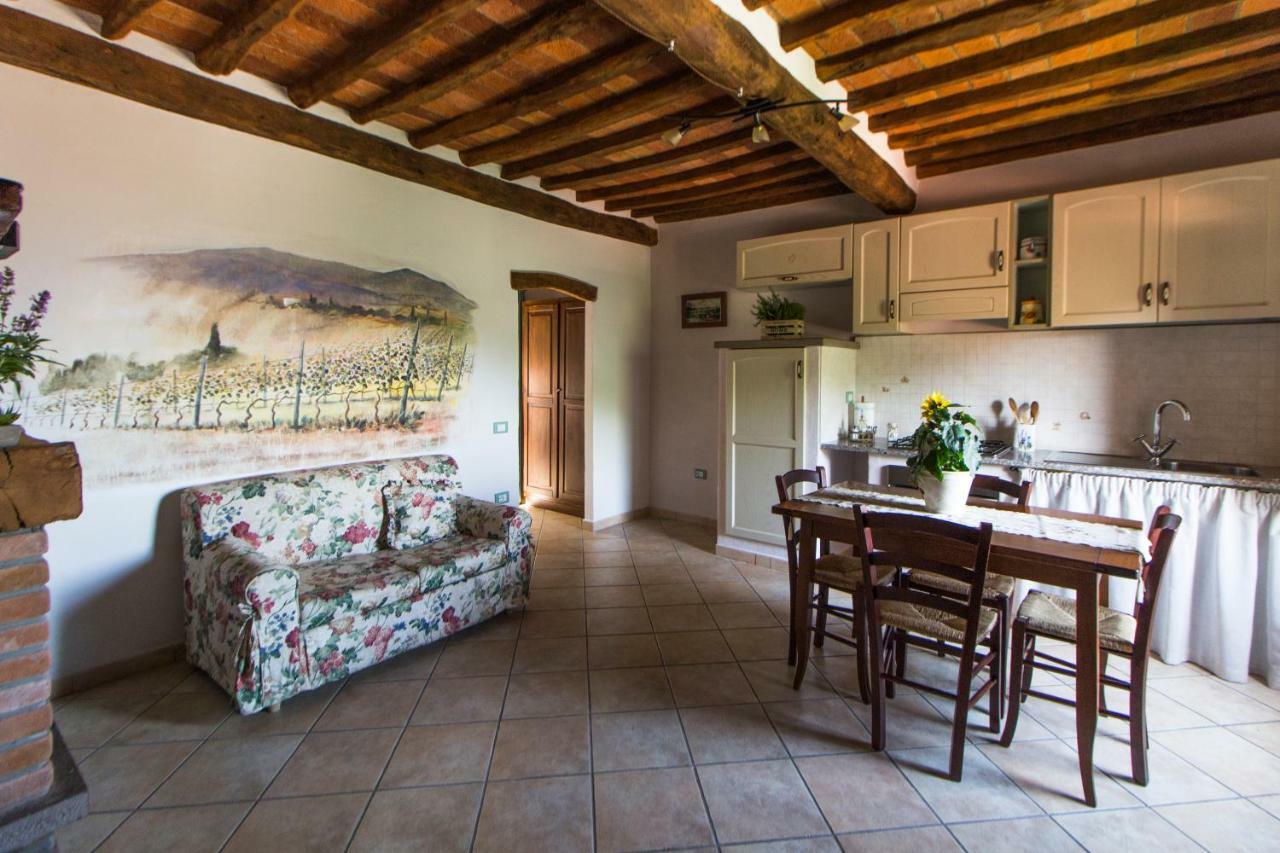 Le Dame Del Borgo Lägenhet Sassetta Exteriör bild