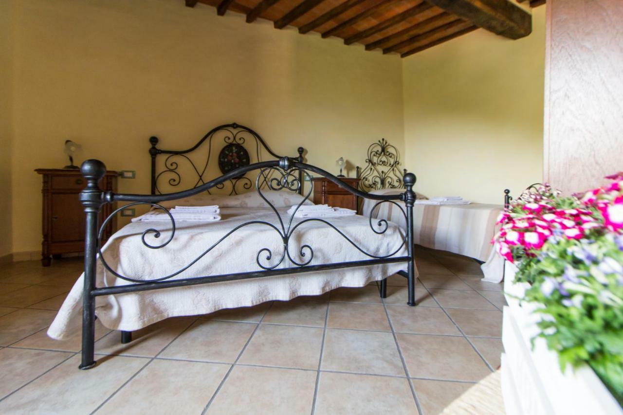 Le Dame Del Borgo Lägenhet Sassetta Exteriör bild
