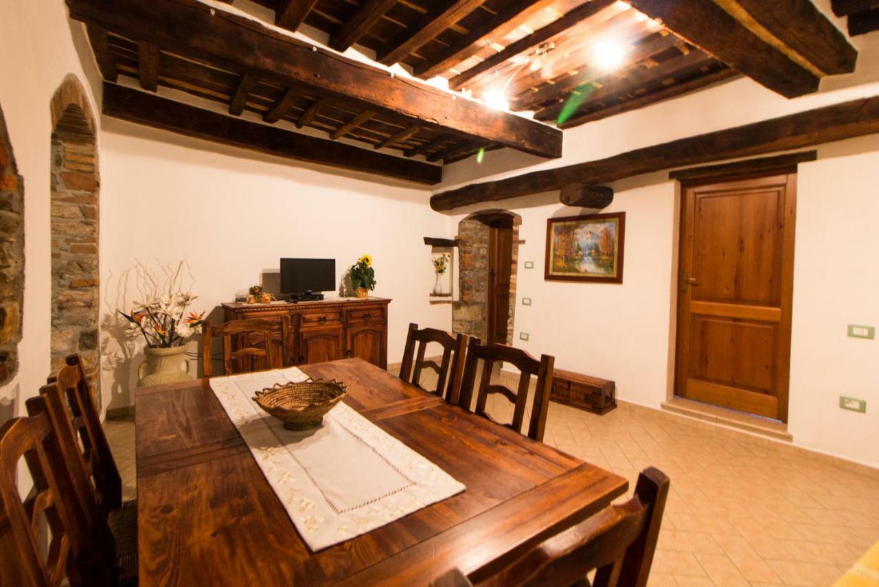 Le Dame Del Borgo Lägenhet Sassetta Exteriör bild