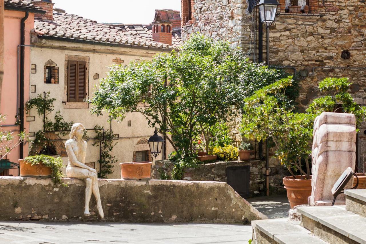 Le Dame Del Borgo Lägenhet Sassetta Exteriör bild