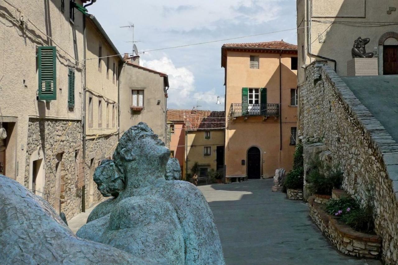 Le Dame Del Borgo Lägenhet Sassetta Exteriör bild